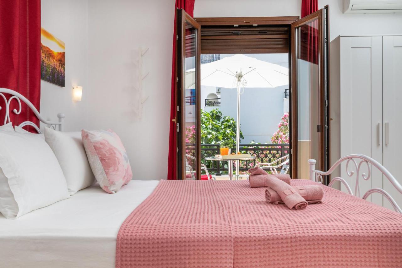 Naxos Diamond Studios Apartments Naxos City ภายนอก รูปภาพ