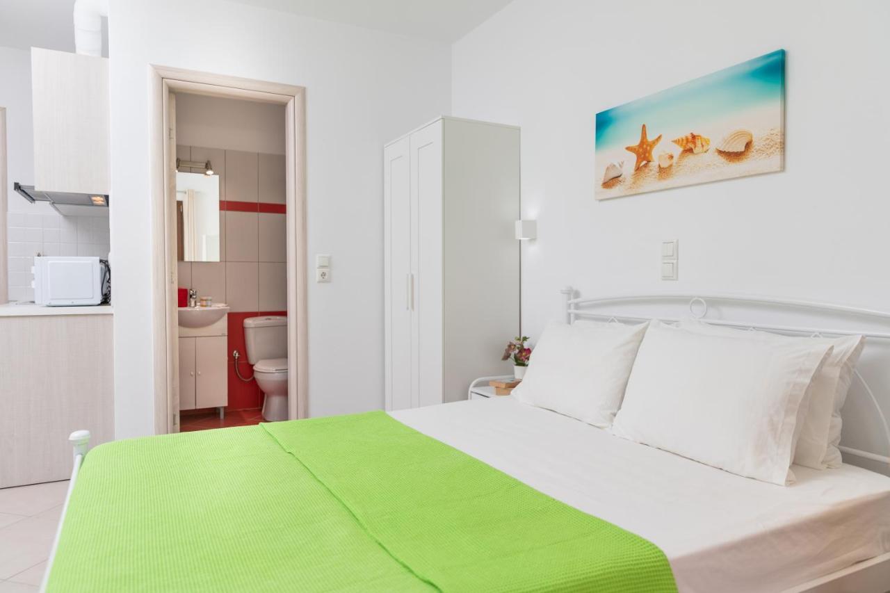 Naxos Diamond Studios Apartments Naxos City ภายนอก รูปภาพ