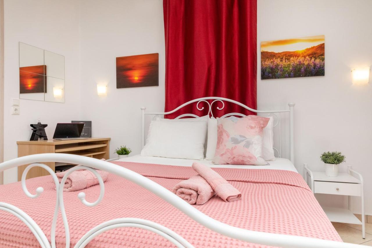 Naxos Diamond Studios Apartments Naxos City ภายนอก รูปภาพ