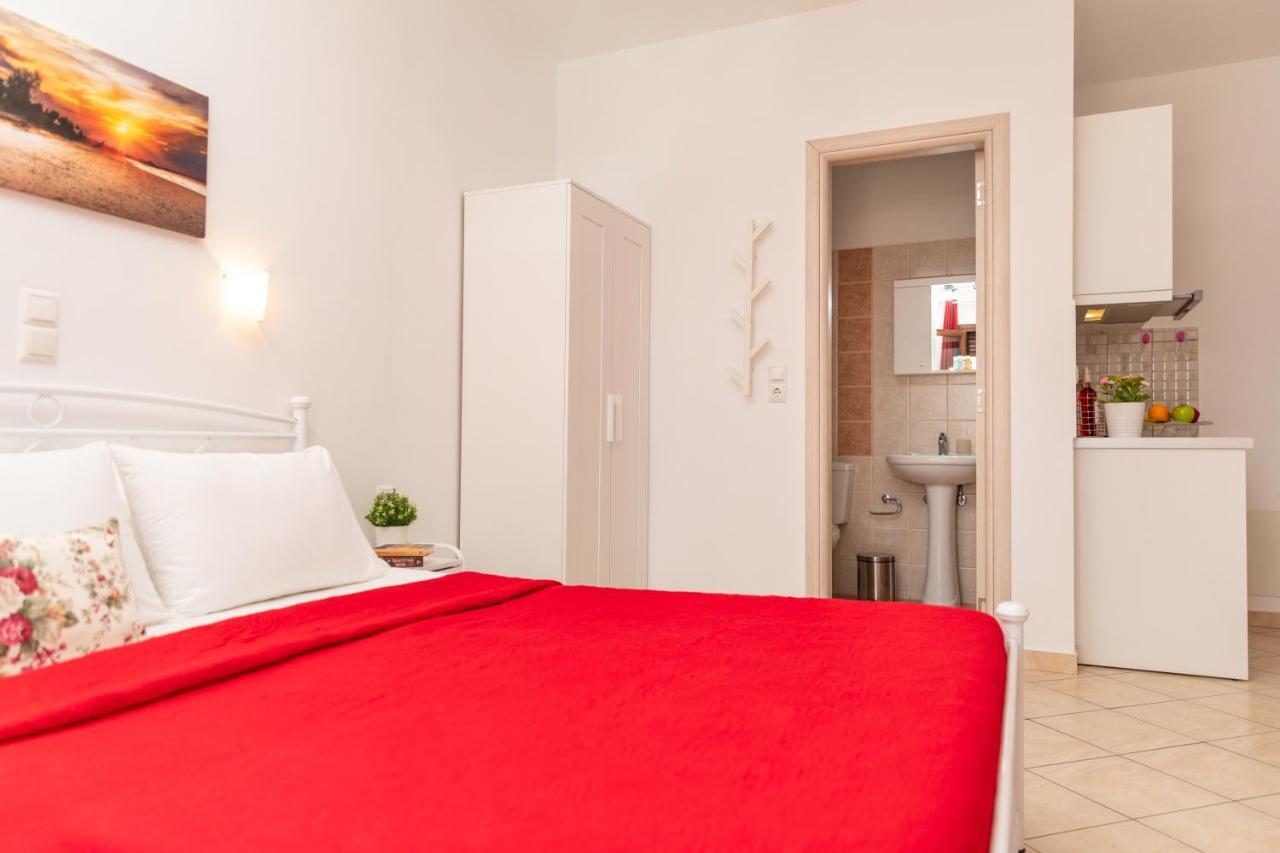 Naxos Diamond Studios Apartments Naxos City ภายนอก รูปภาพ