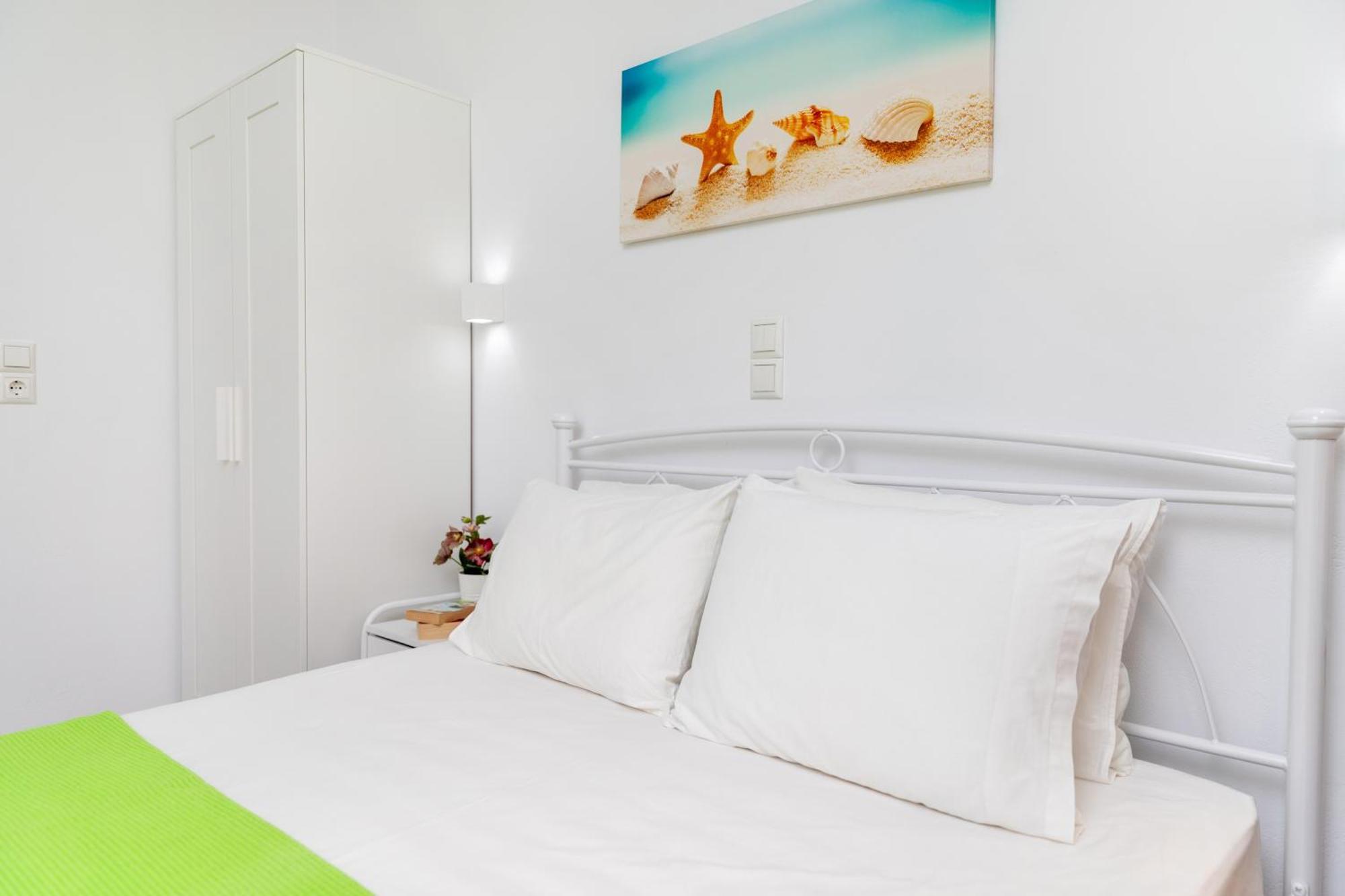 Naxos Diamond Studios Apartments Naxos City ห้อง รูปภาพ