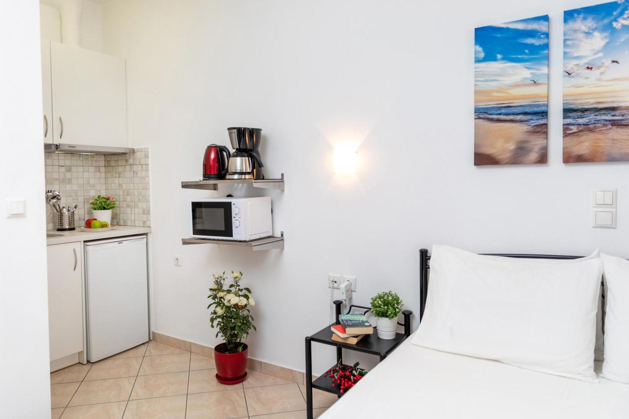 Naxos Diamond Studios Apartments Naxos City ห้อง รูปภาพ